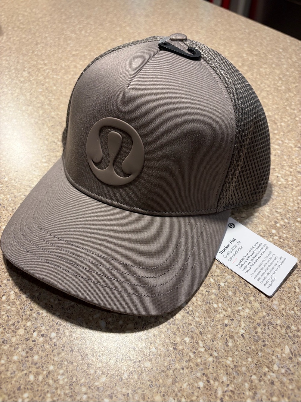 NWT Lululemon Trucker Hat Snap Back Mesh Adjustable Size S/M Warm Ash Grey
